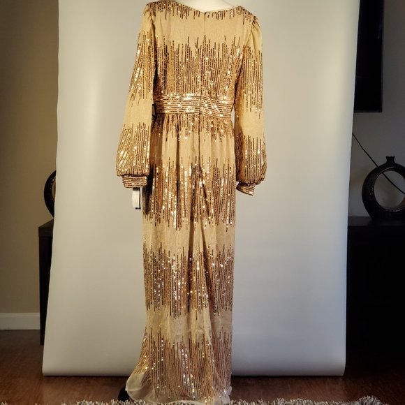 R M Richards Sequined Gown, Rose Gold - 14W - Picture 8 of 8